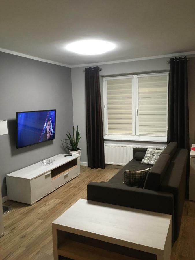 Apartament Studencka เยเลเนียกูรา ภายนอก รูปภาพ